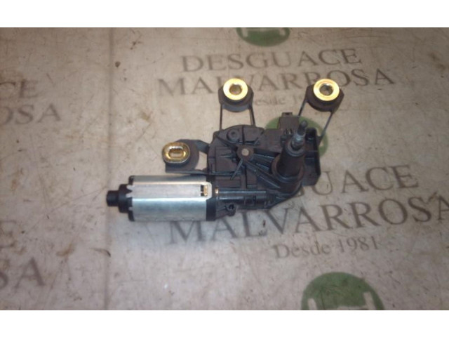 Моторчик заднего дворника     Ford Tourneo