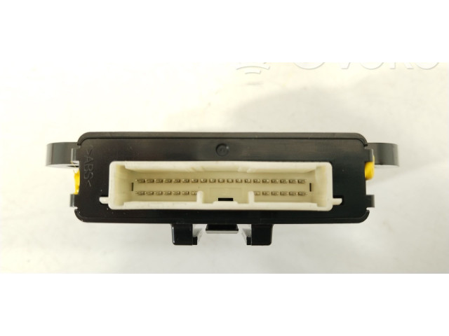 Другие блоки управления / модули 8637A661   Citroen C4 Cactus