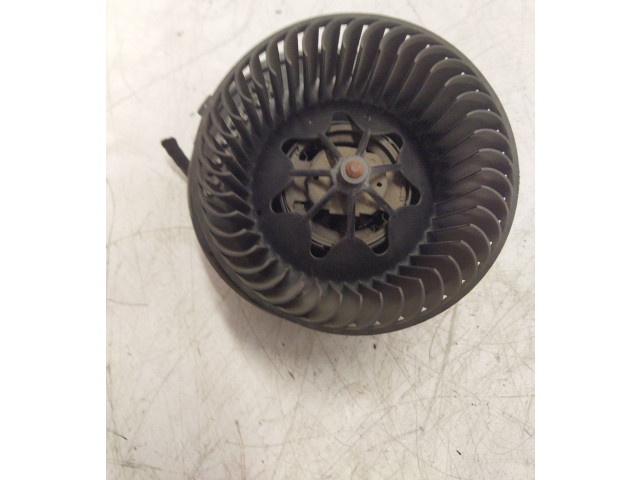 Вентилятор печки 1K1820015D, P9939870 Skoda Octavia Mk2 (1Z)