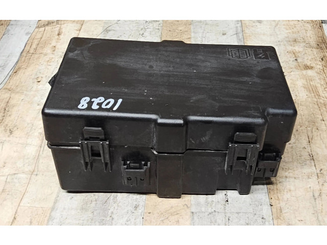 Блок предохранителей AB3914A076BD Ford Ranger