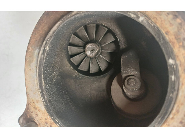 Turbodmychadlo Турбина 0050173 Volvo XC70