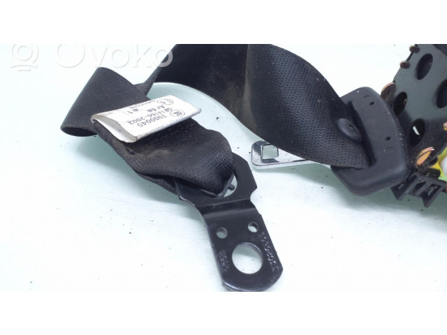 Задний ремень безопасности