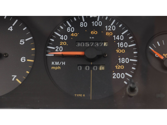 Панель приборов 56006484 Jeep Grand Cherokee (WJ)