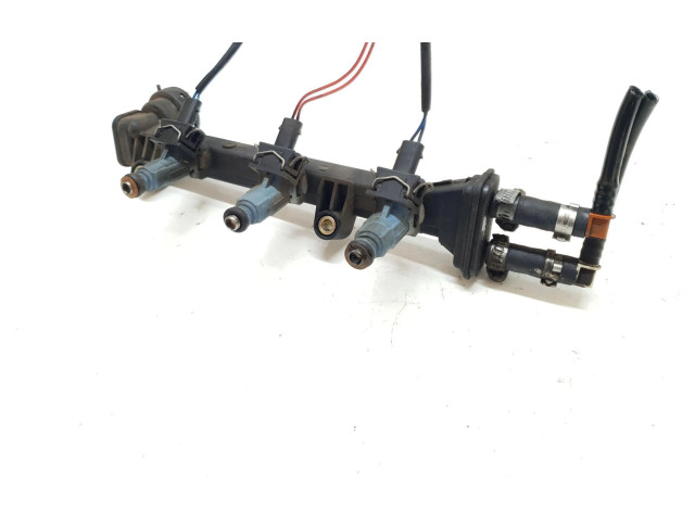 Топливная рампа 0003096, 0003096   Smart ForTwo I  