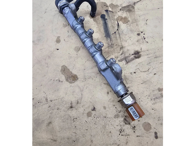 Vstřikovací lišta 03L130089P, 170000148 Volkswagen Tiguan CFFB