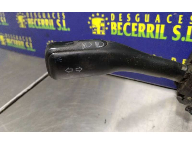 Ручка стеклоочистителей 8L0953513G, 4B0953503G   Volkswagen Passat Alltrack