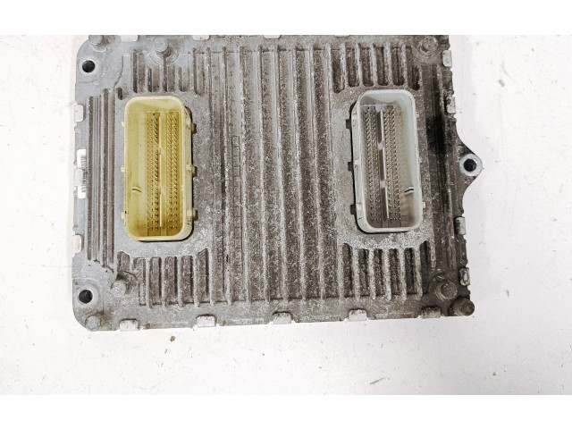 Řídící jednotka P05150876AD, 05150876AD Dodge Grand Caravan 2015