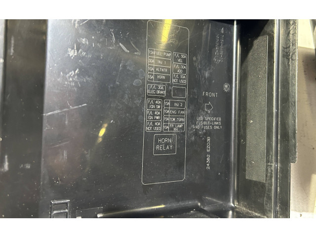 Pojistková skříňka 24382ez03b Nissan Titan 2017