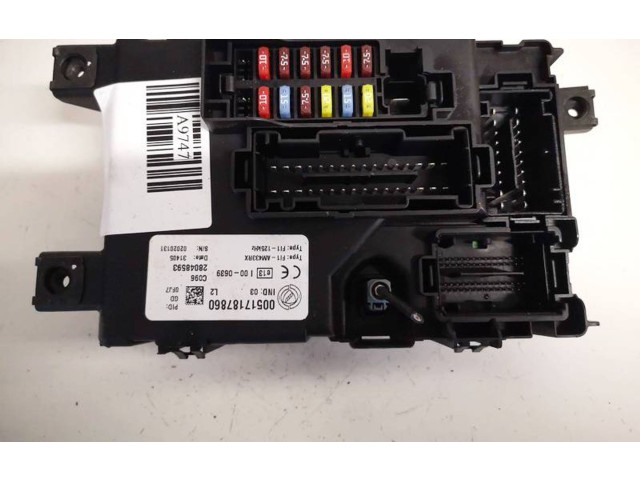 Pojistková skříňka 00517187860, 28048593 Fiat Punto (188) 2005