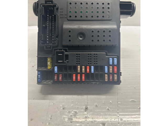 Блок предохранителей 30786889 Volvo S60