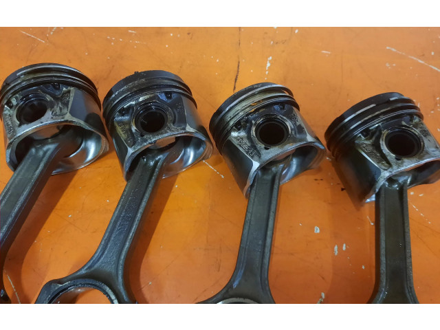 Píst 73502643, 73502643 Fiat Punto (199) 199