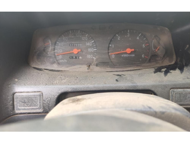 Pojistková skříňka Спидометр (приборный щиток) MR559166   Mitsubishi L200 1996