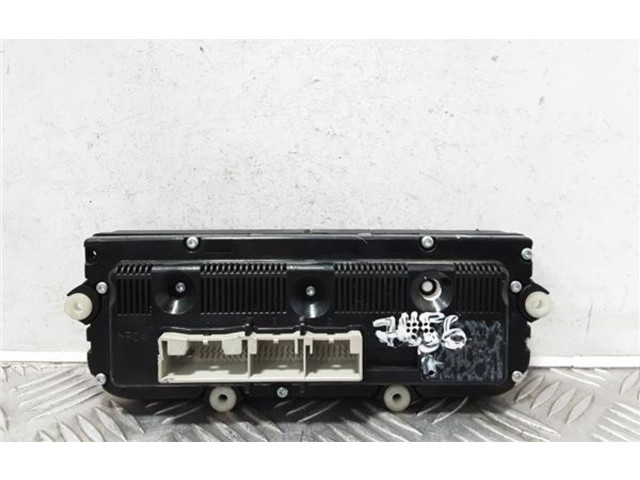 Блок управления климат-контролем    Volkswagen Passat Alltrack