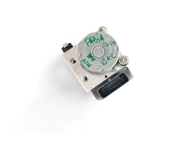 Блок АБС 6C0614517R, 6C0907379R Skoda Fabia Mk3 (NJ) 2015 - 2021 года