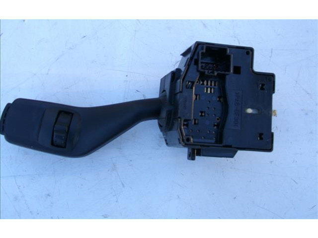 Ручка поворотов/ фонарей 17D940   Ford Focus