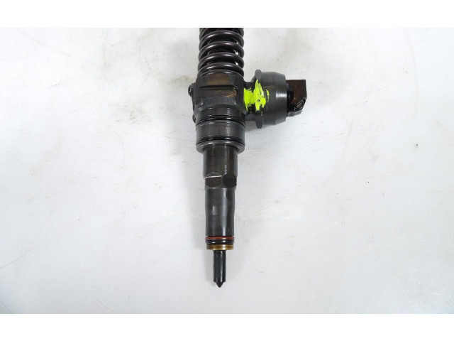 Форсунка 038130073AG, 038130073AG Skoda Fabia Mk2 (5J)