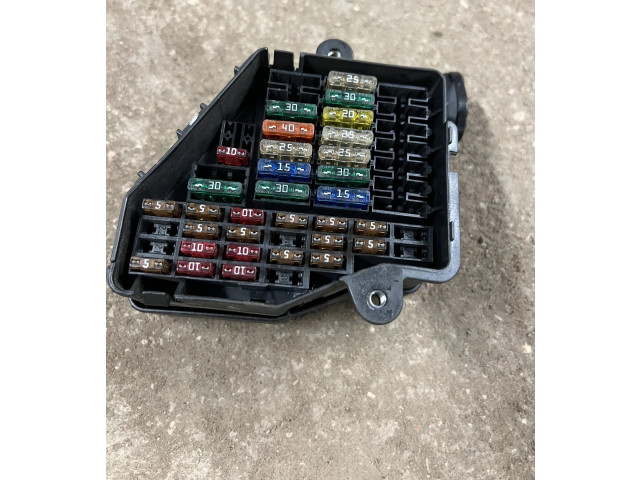 Pojistková skříňka 0443525256 Audi A6 S6 C6 4F 2006