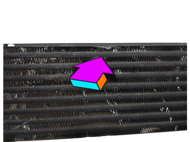 Интеркулер 50539340, 50532811 Alfa Romeo Giulietta