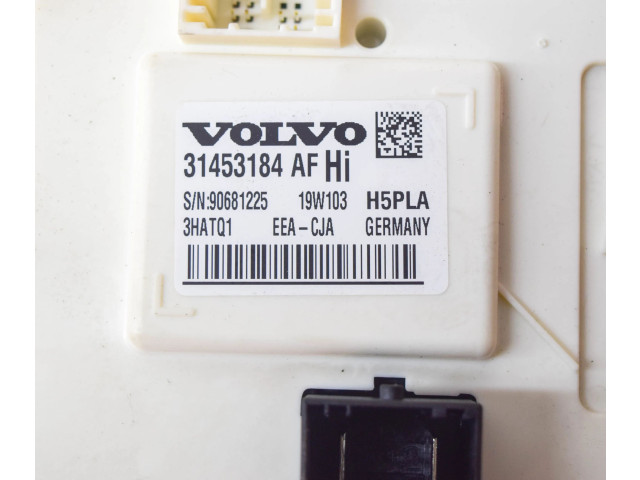 Блок комфорта 31453184 Volvo XC40