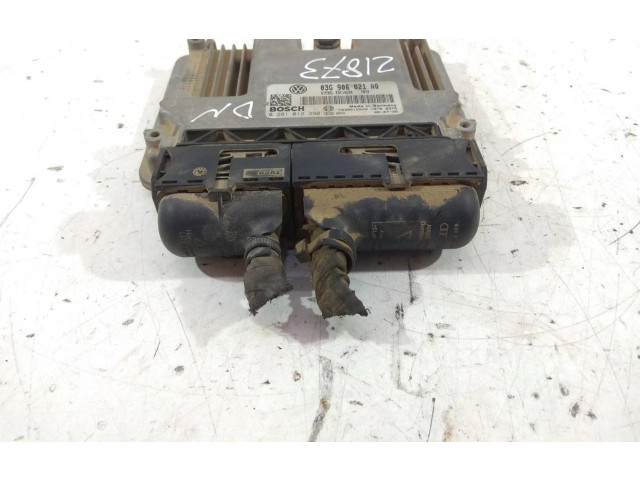 Řídící jednotka 03G906021AQ   Volkswagen Caddy 