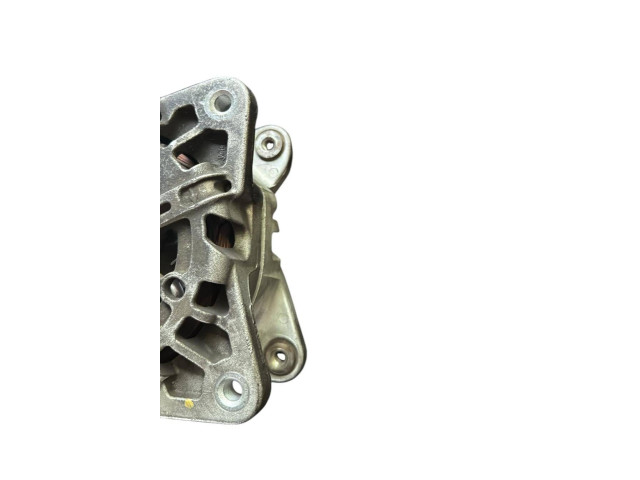 Генератор 231007582R   Dacia Sandero      