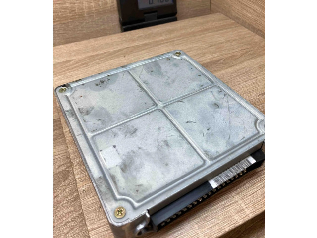 Блок управления коробкой передач 4238259B, RC001186 Saab 900