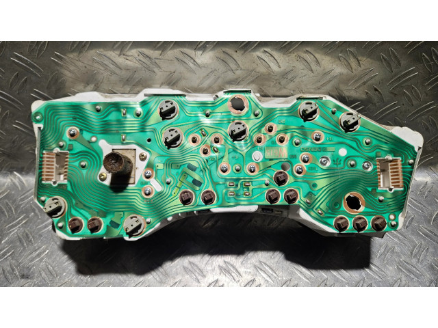 Панель приборов MB680845 Mitsubishi Eclipse