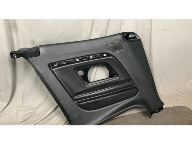 Обшивка задней двери