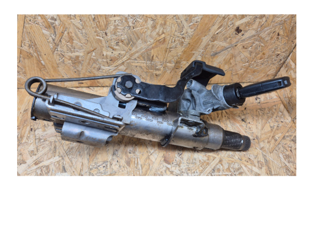 Ось рулевого колеса 8L1419501AL    Audi A3 S3 8L   