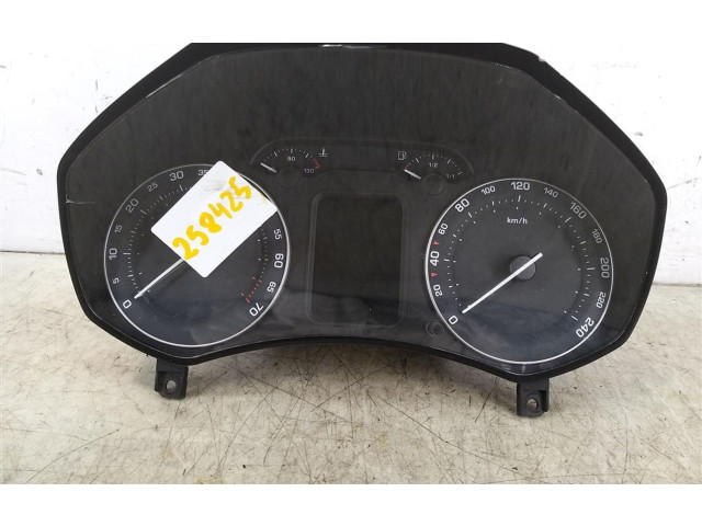 Панель приборов 1Z0920842B   Skoda Octavia Mk2 (1Z)       