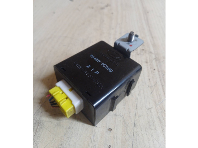 Блок управления 954301C000 Hyundai Getz