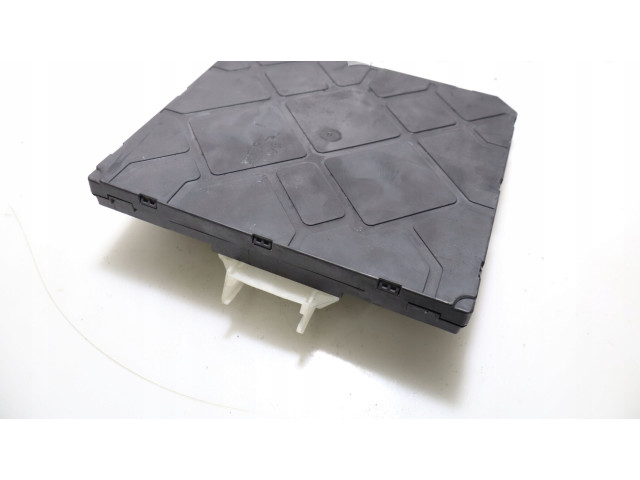 Блок комфорта Skoda Octavia Mk3 (5E)