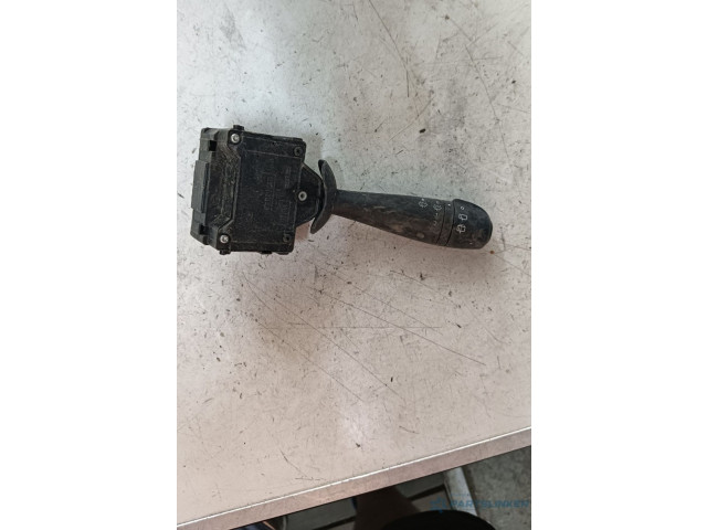 Ручка стеклоочистителей Dacia Duster