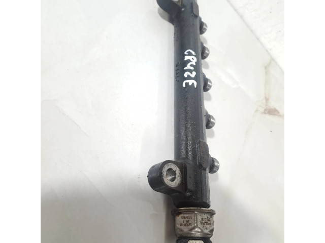 Vstřikovací lišta 96868901, R9144Z300A Chevrolet Cruze pro naftový motor 2.0