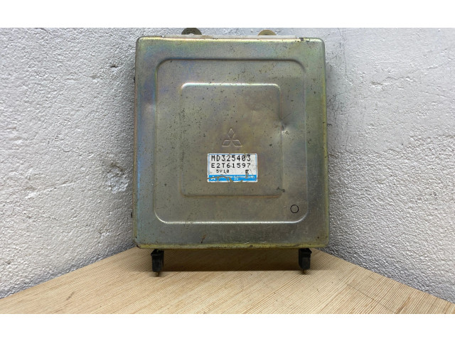 Блок управления двигателя MD325403, E2T61597   Mitsubishi Space Runner