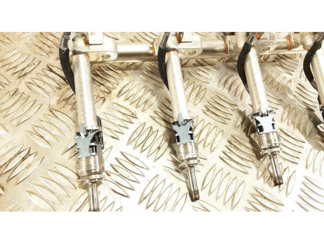 Топливная рампа 31478555, 32140007 Volvo S60 2.0