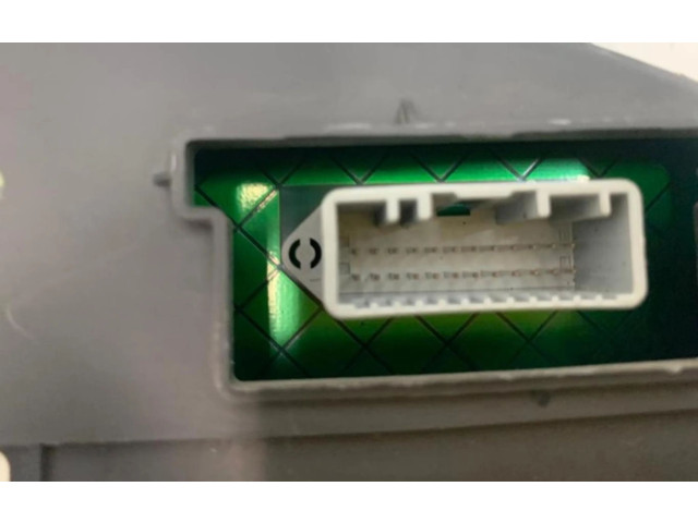 Панель приборов 8200820999D Renault Clio I