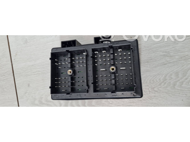 Pojistková skříňka 96821082, 86070098 Chevrolet Captiva 2008