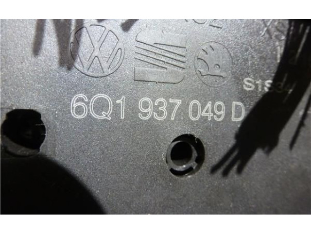 Блок предохранителей 6Q1937049D, 5WK48212D Skoda Fabia Mk1 (6Y)