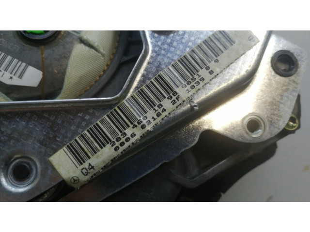 Подушка безопасности водителя 2034601898   Mercedes-Benz C W203