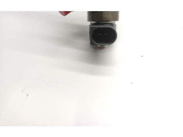 Vstřikovač 04L130277AC, 0445110469   Volkswagen Caddy     