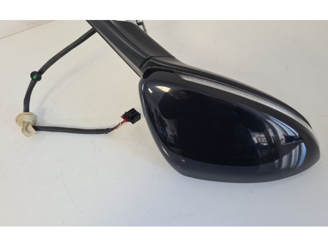 Зеркало электрическое правое Volkswagen Golf VII 2013-2019 года