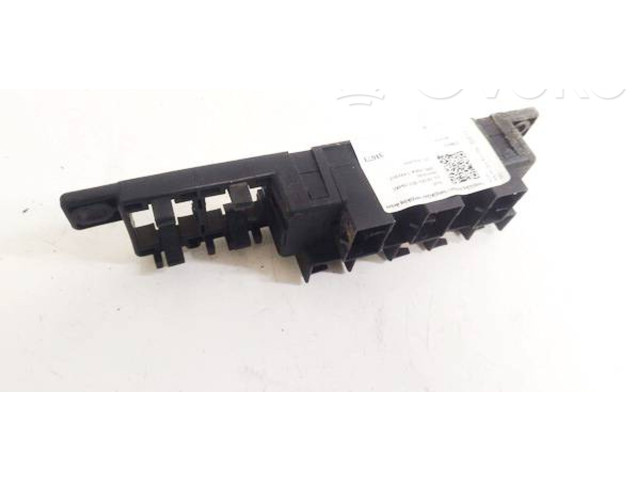 Блок предохранителей 8l0941822a, 896083000 Audi A6 S6 C5 4B