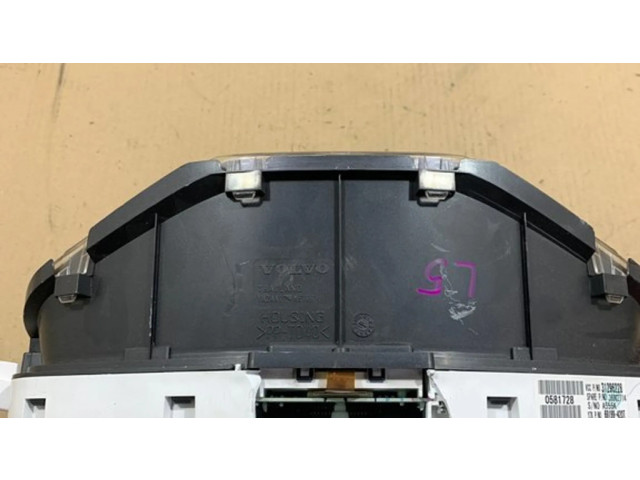 Přístrojová deska Volvo V50 2012 31296228, 69199420T