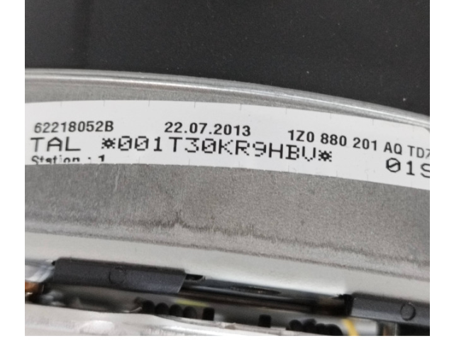 Подушка безопасности водителя 1Z0880201AQ, 62218052B Skoda Yeti (5L)