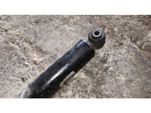 Задний aмортизатор