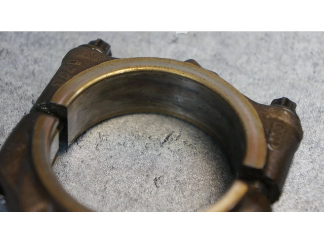  Поршень с шатуном AGA   Audi A6 S6 C5 4B  