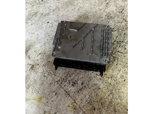 Блок управления двигателя 30646978A, 1039S04101   Volvo V70