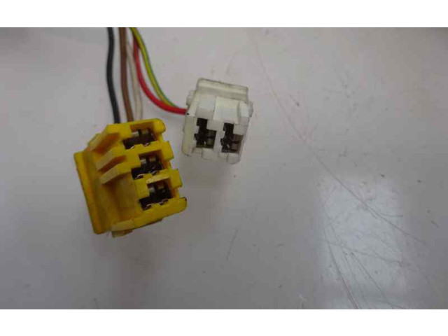 Зеркало электрическое Citroen Xantia - года