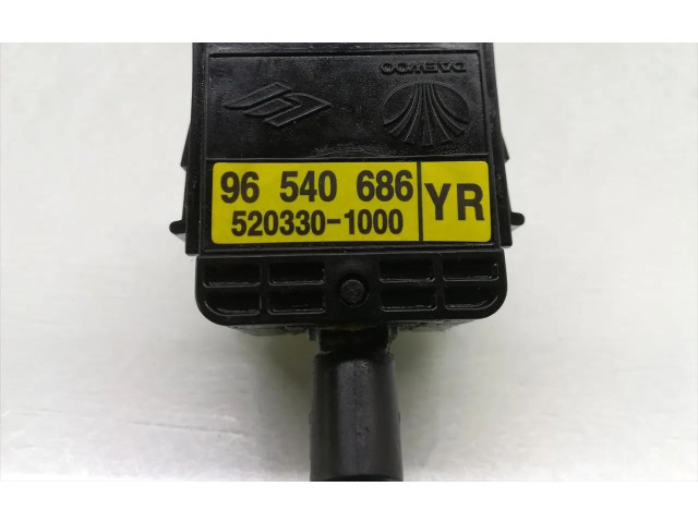 Ручка стеклоочистителей 96540686, 520330-1000    Chevrolet Kalos  L14(85CUL4) 